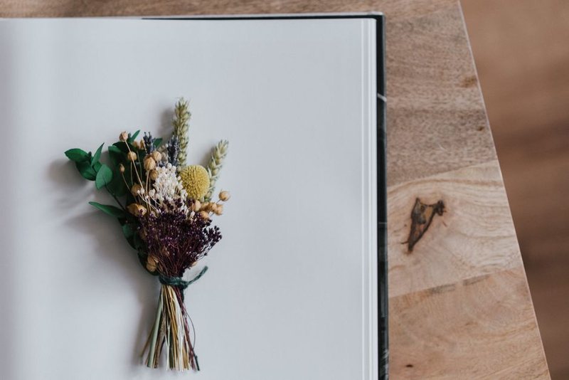 Wildflower & Eucalyptus Mix